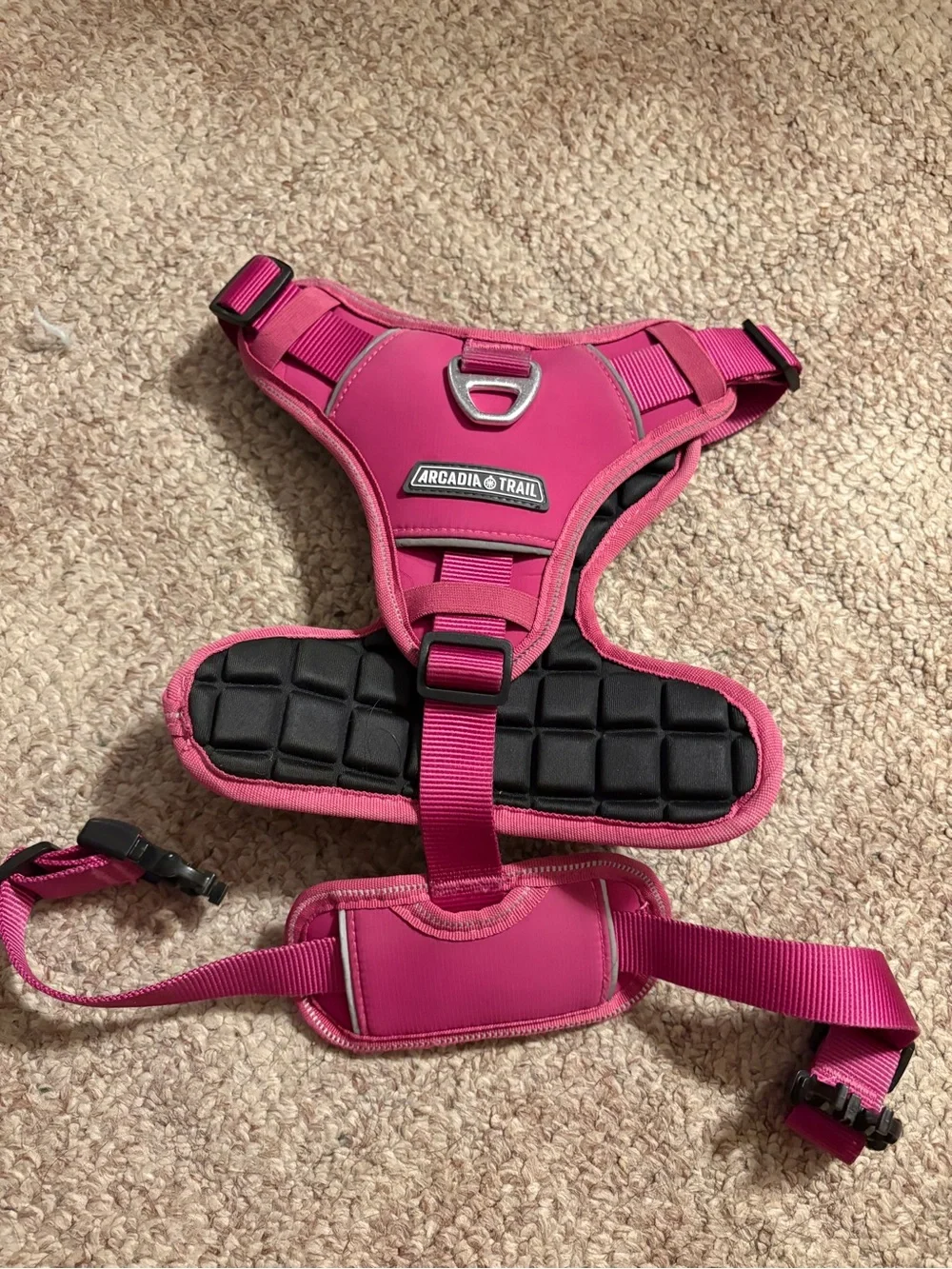 Dog harness size medium used for 6 weeks